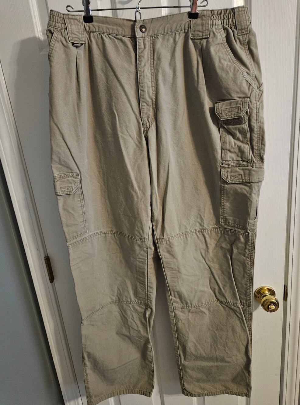 Men's 5.11 Tactical Series Pants Cargo Tan Size 42 x 36 Performance Work Cotton